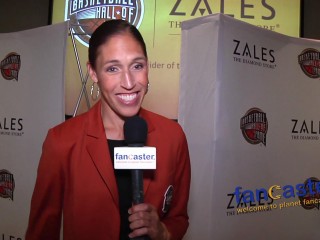 Rebecca Lobo Rebroadcasts Penultimate Moment in Women's College Hoops