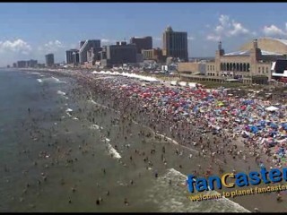 Hundreds of Thousands Attend Air Show in Atlantic City